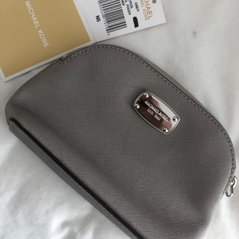 Nice gray Michael Kors clutch